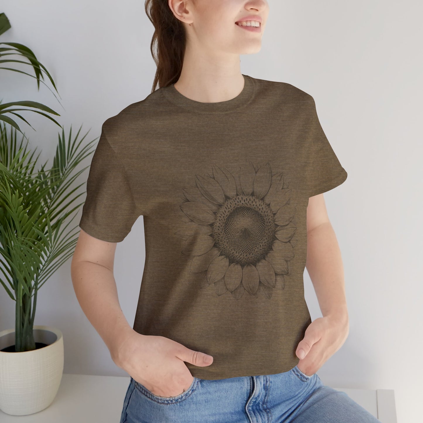 Vintage Drawn Sunflower Tshirt, Floral Graphic Tee, Retro Flower T-Shirt, Nature Lover Gift, Summer Botanical Shirt