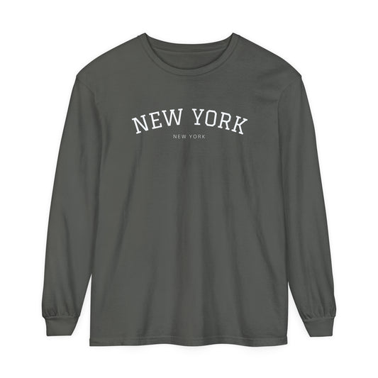 Vintage New York Graphic Long Sleeve Tee