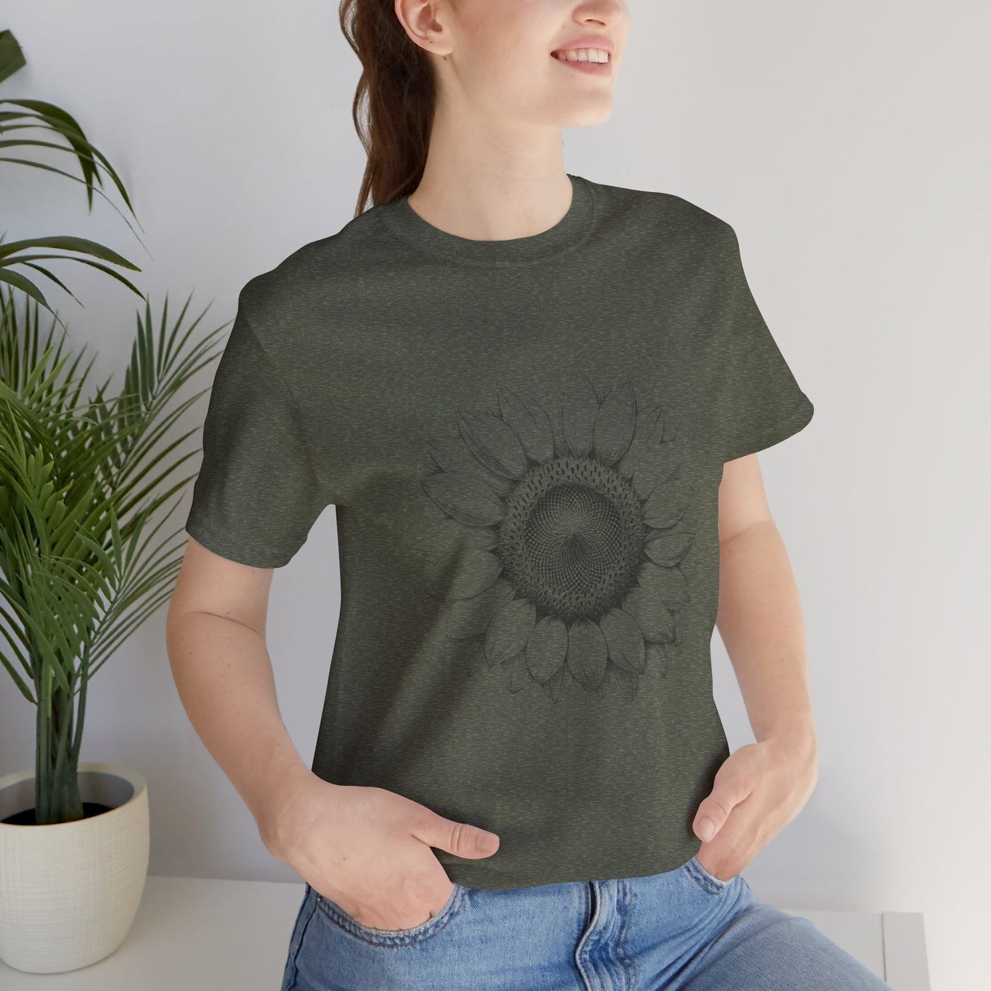 Vintage Drawn Sunflower Tshirt, Floral Graphic Tee, Retro Flower T-Shirt, Nature Lover Gift, Summer Botanical Shirt